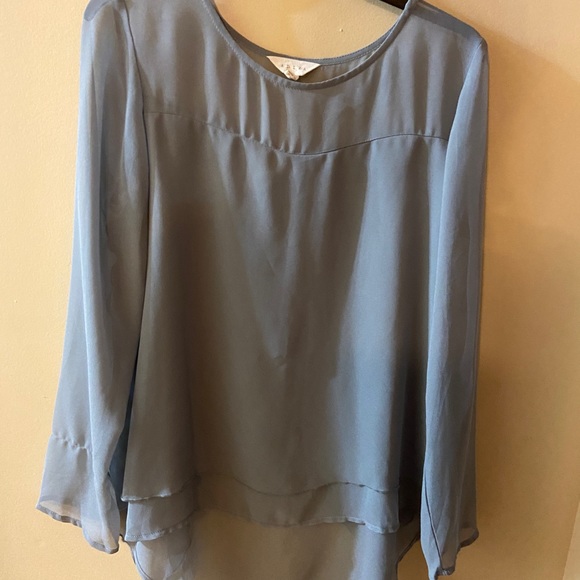 ⭐️HOST PICK⭐️- Adiva sheer long sleeved blouse size medium - Picture 2 of 4